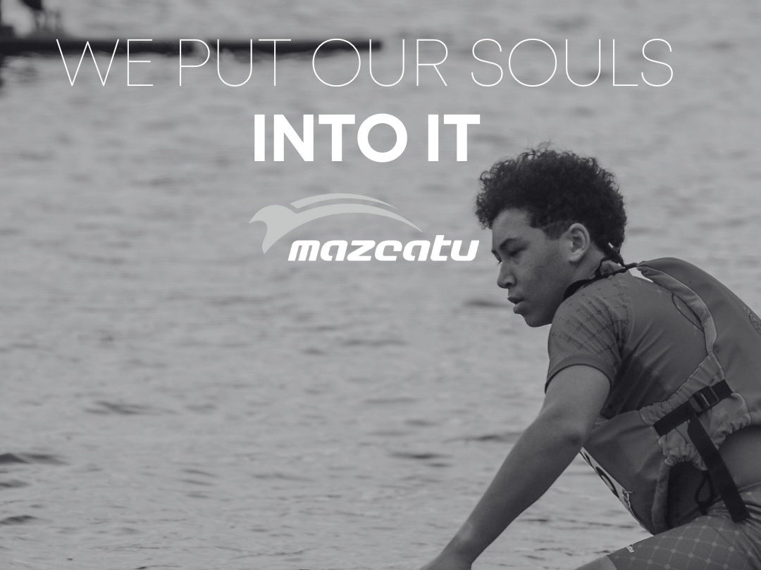 equipación profesional de remo